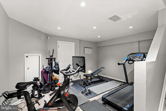 12 WENDOVER RD, East Windsor Twp, NJ 08520