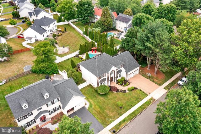 12 WENDOVER RD, East Windsor Twp, NJ 08520