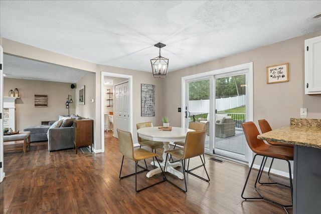 325 Wellington Hill Road, Manchester, NH 03104