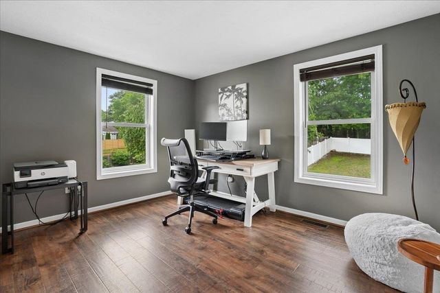 325 Wellington Hill Road, Manchester, NH 03104