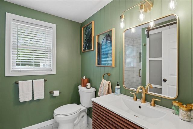 325 Wellington Hill Road, Manchester, NH 03104