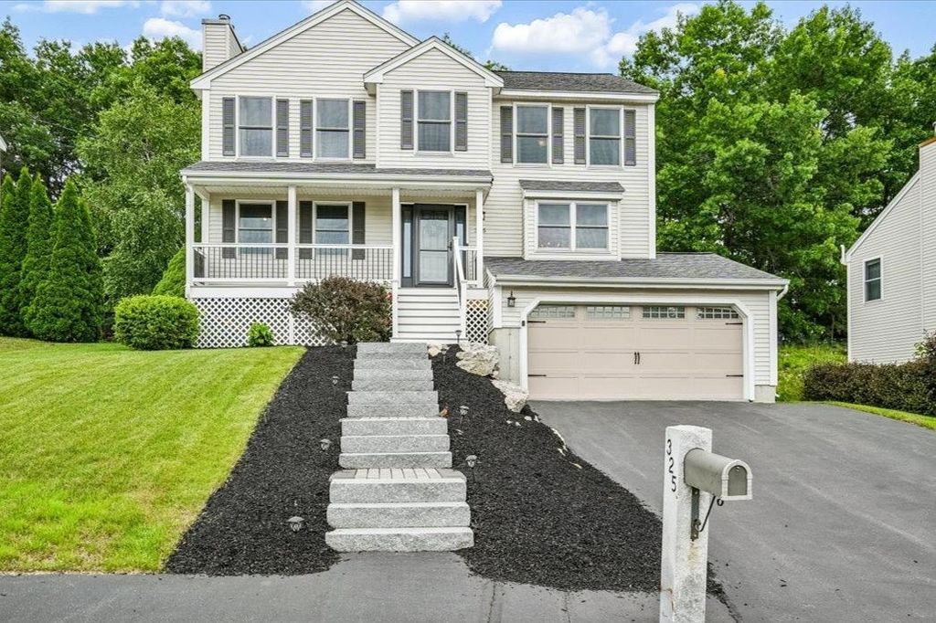 325 Wellington Hill Road, Manchester, NH 03104