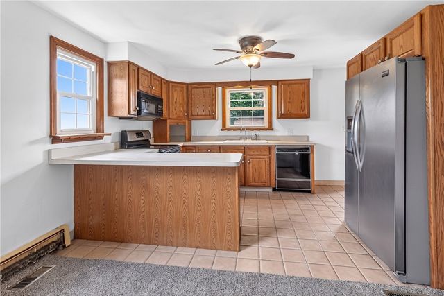 1424 Jackson Ave, New Castle, PA 16101
