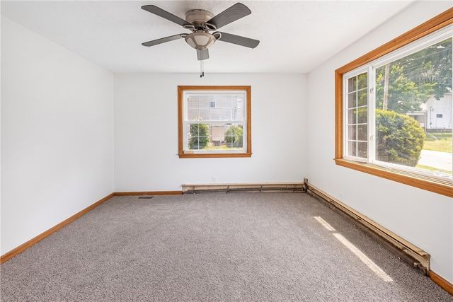 1424 Jackson Ave, New Castle, PA 16101