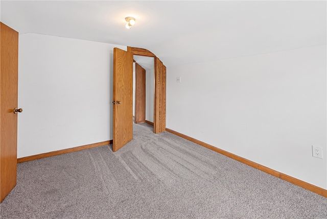 1424 Jackson Ave, New Castle, PA 16101
