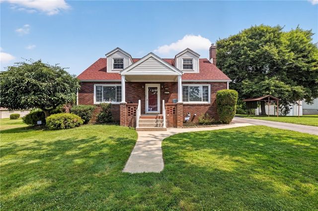 1424 Jackson Ave, New Castle, PA 16101