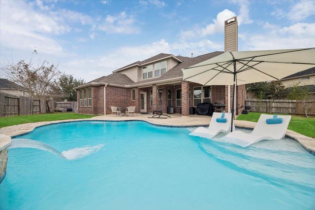 203 Bent Ray Court, Rosenberg, TX 77469