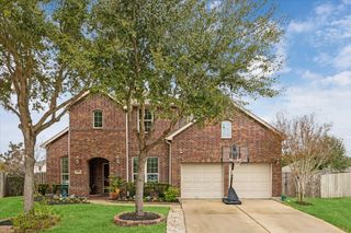203 Bent Ray Court, Rosenberg, TX 77469