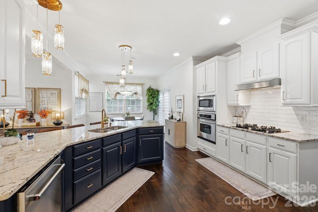 8120 Madrigal Court, Waxhaw, NC 28173