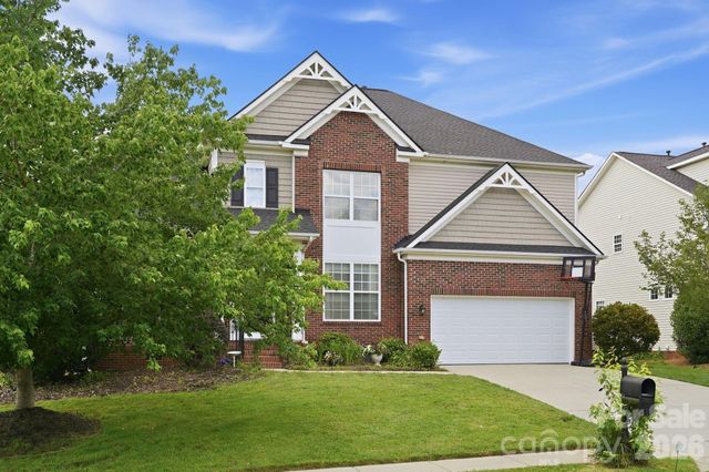8120 Madrigal Court, Waxhaw, NC 28173