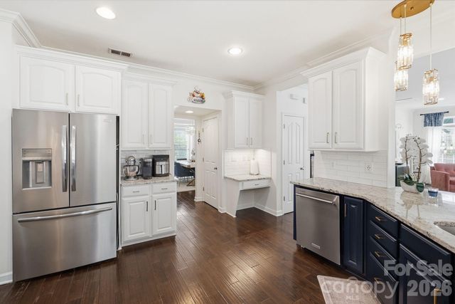 8120 Madrigal Court, Waxhaw, NC 28173
