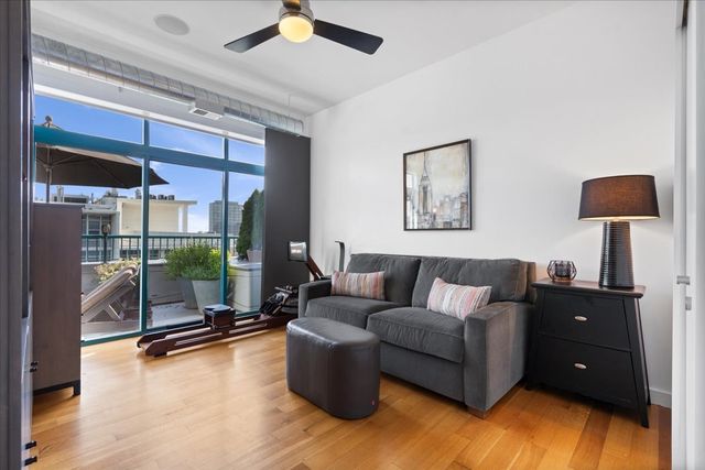 920 W MADISON Street 1003W, Chicago, IL 60607