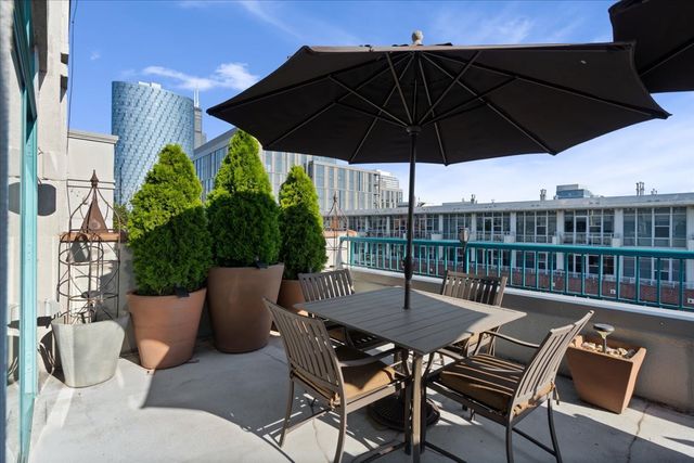 920 W MADISON Street 1003W, Chicago, IL 60607