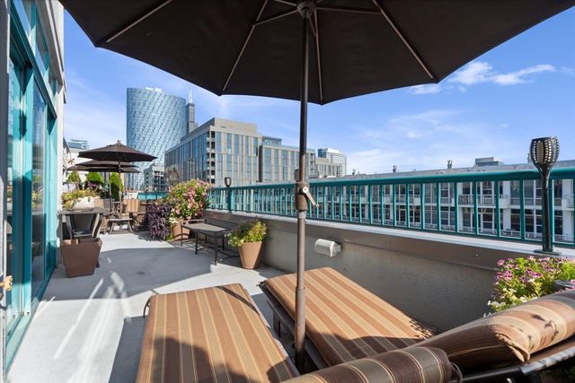 920 W MADISON Street 1003W, Chicago, IL 60607