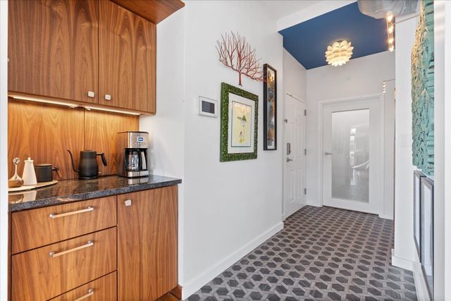 920 W MADISON Street 1003W, Chicago, IL 60607