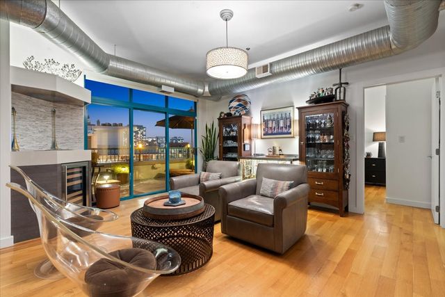 920 W MADISON Street 1003W, Chicago, IL 60607