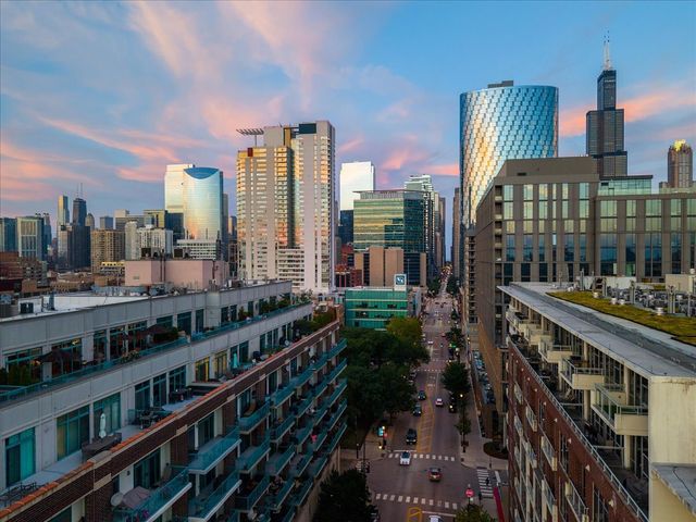 920 W MADISON Street 1003W, Chicago, IL 60607