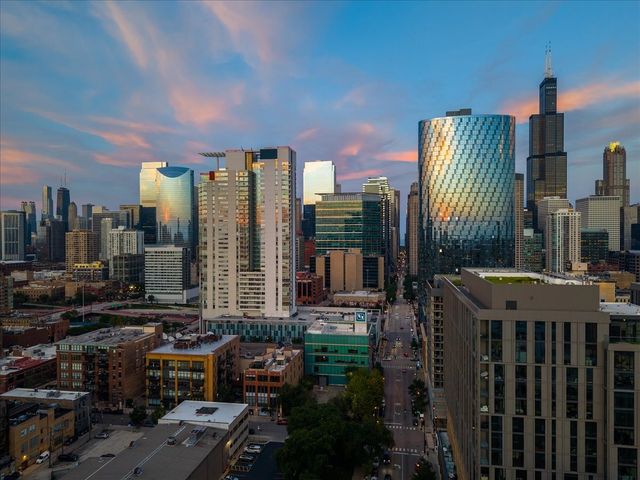 920 W MADISON Street 1003W, Chicago, IL 60607