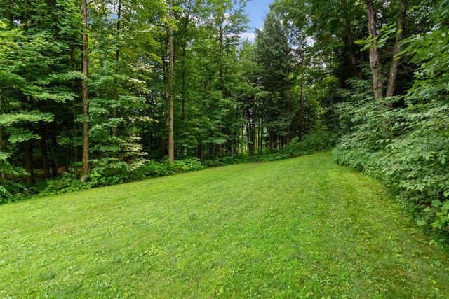 1315 Bovat Road, Georgia, VT 05454