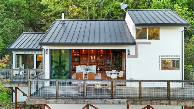 12303 Margie Ln, Glen Ellen, CA 95442