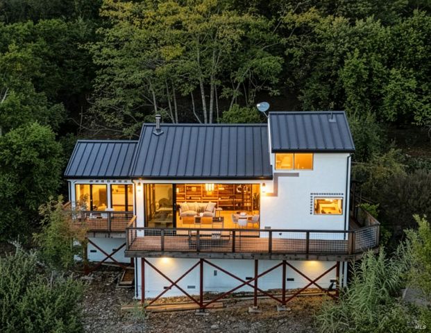 12303 Margie Ln, Glen Ellen, CA 95442