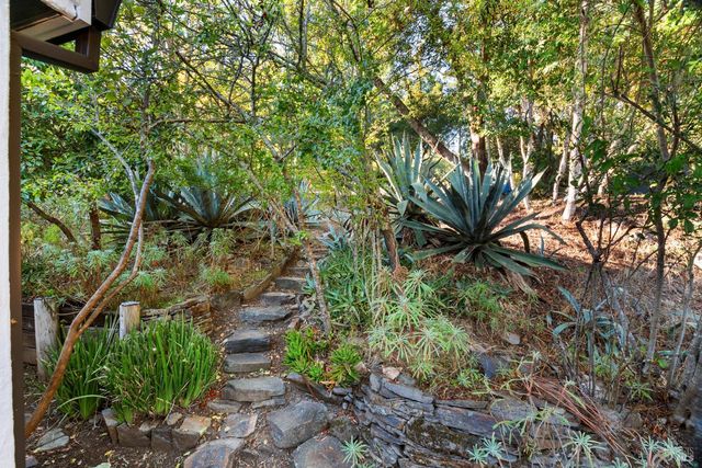 12303 Margie Ln, Glen Ellen, CA 95442