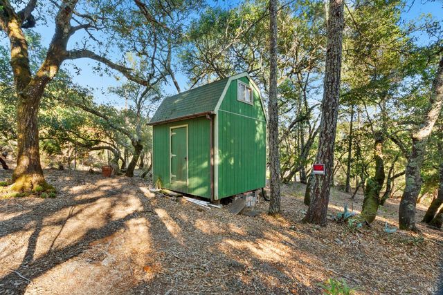12303 Margie Ln, Glen Ellen, CA 95442