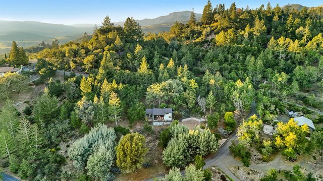 12303 Margie Ln, Glen Ellen, CA 95442