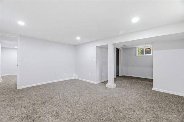7504 E 49th Street, Kansas City, MO 64129