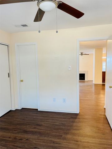 3410 Country Club Drive W 192, Irving, TX 75038