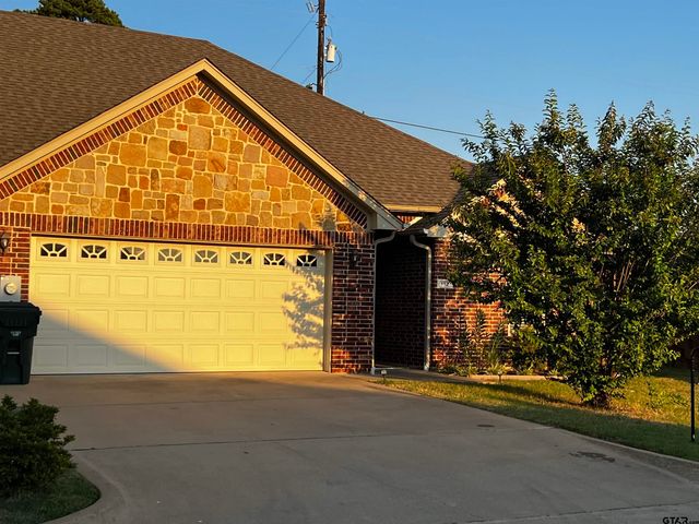 112 Letha Ct, Tyler, TX 75702