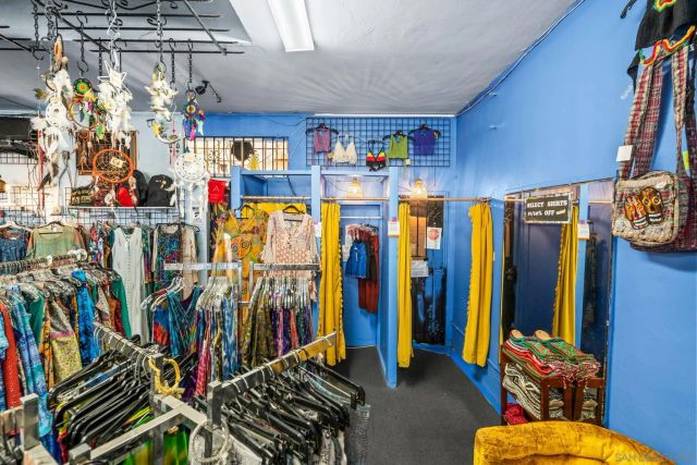 4975 Newport Ave., San Diego, CA 92107