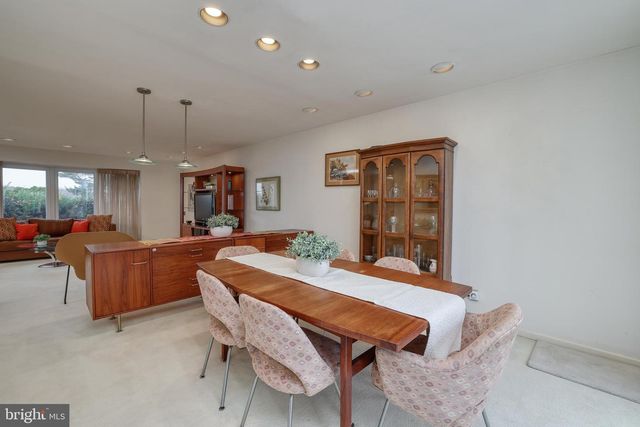 117 ALEXIS LN, Philadelphia, PA 19115