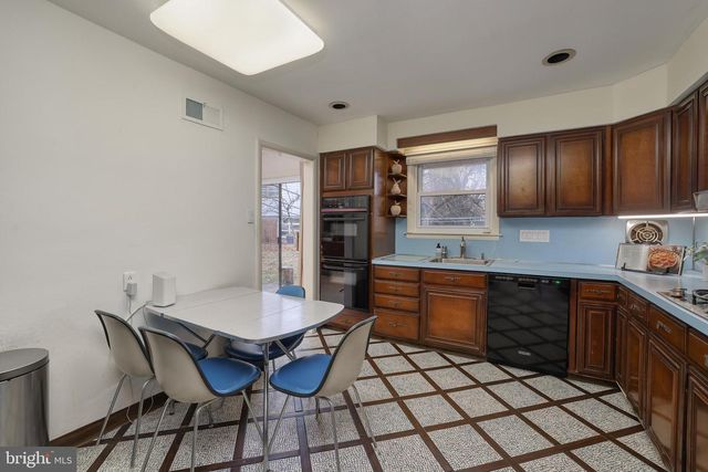 117 ALEXIS LN, Philadelphia, PA 19115