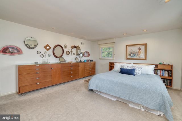 117 ALEXIS LN, Philadelphia, PA 19115