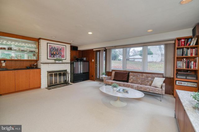 117 ALEXIS LN, Philadelphia, PA 19115