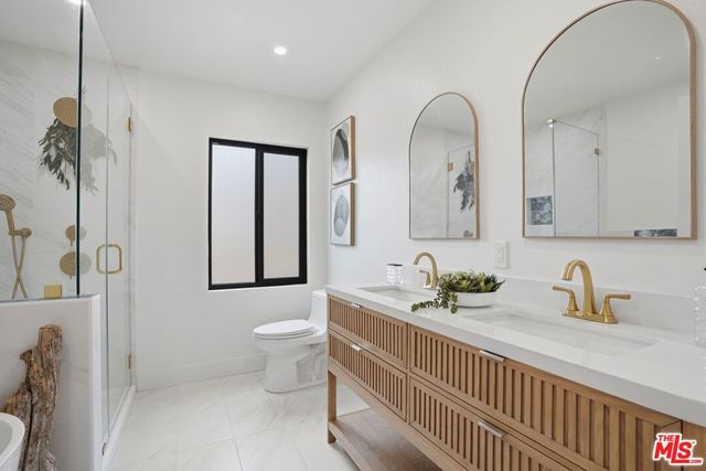 7530 & 7532 Gaviota Avenue, Van Nuys, CA 91406
