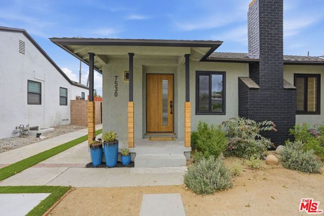 7530 & 7532 Gaviota Avenue, Van Nuys, CA 91406