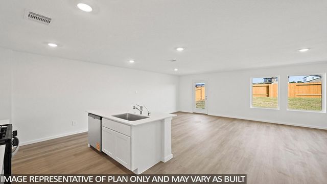 200 Paco Loop, Caldwell, TX 77836