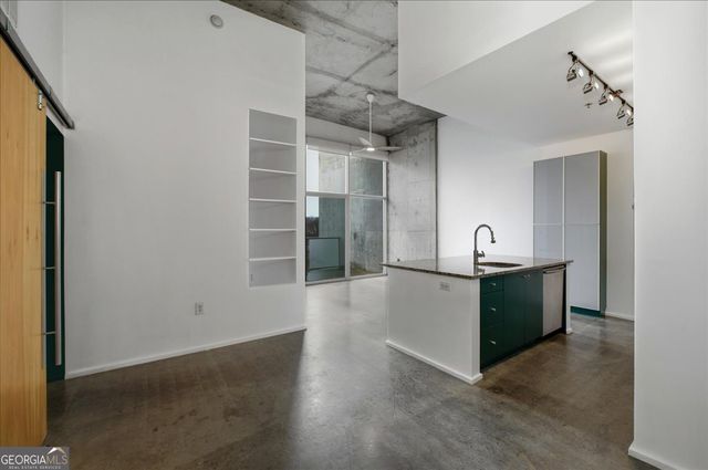 130 Arizona Avenue NE 415, Atlanta, GA 30307