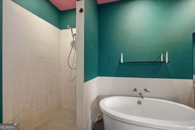 130 Arizona Avenue NE 415, Atlanta, GA 30307