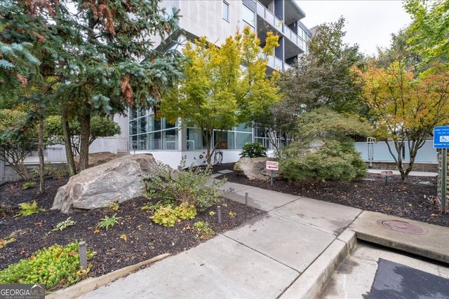 130 Arizona Avenue NE 415, Atlanta, GA 30307