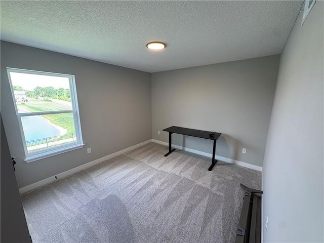 8705 SW Edgewater Drive, Blue Springs, MO 64064