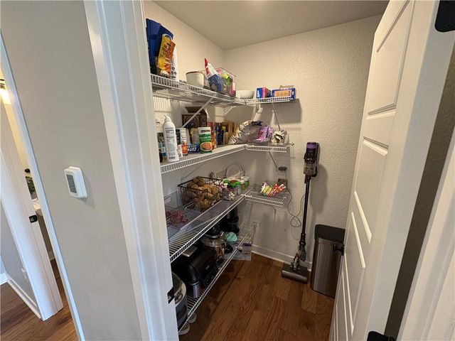 8705 SW Edgewater Drive, Blue Springs, MO 64064