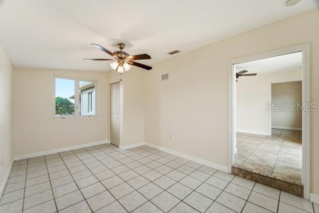 Image 11 of property listing at 4127 GARDNER DRIVE, Port Charlotte, FL 33952