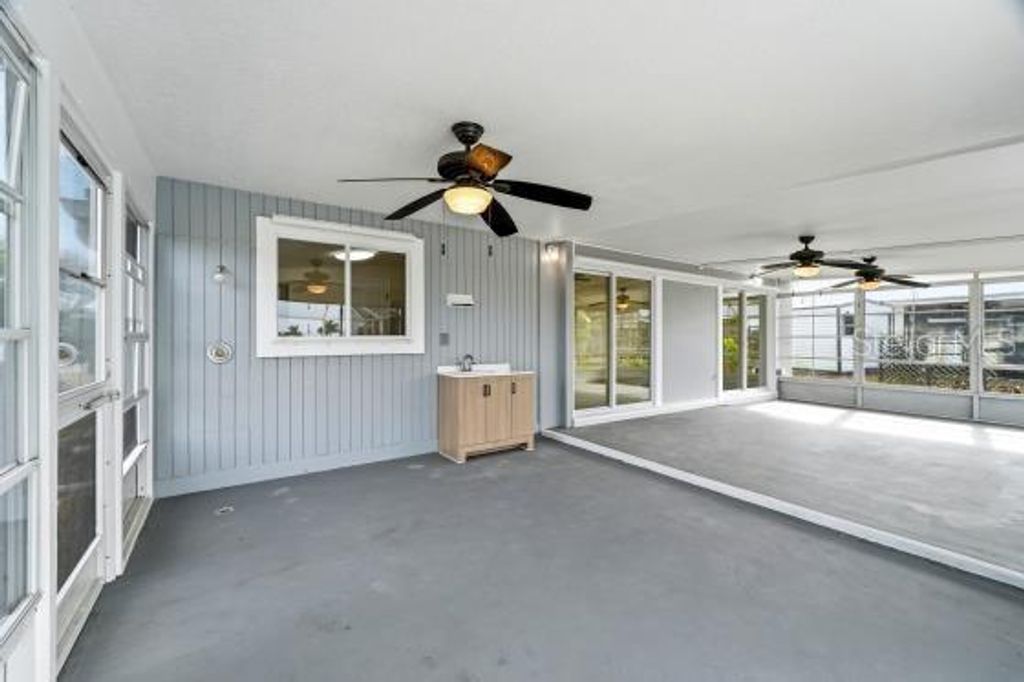 Image 30 of property listing at 4127 GARDNER DRIVE, Port Charlotte, FL 33952