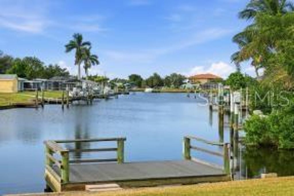 Image 45 of property listing at 4127 GARDNER DRIVE, Port Charlotte, FL 33952