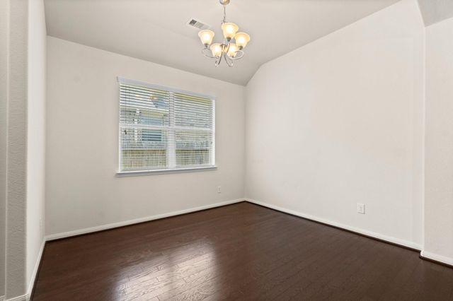 118 Red Deer Place, Montgomery, TX 77316