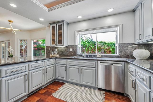 100 Danbury Lane, Redwood City, CA 94061