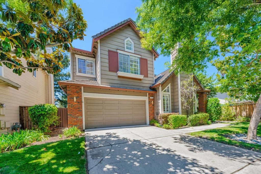 100 Danbury Lane, Redwood City, CA 94061